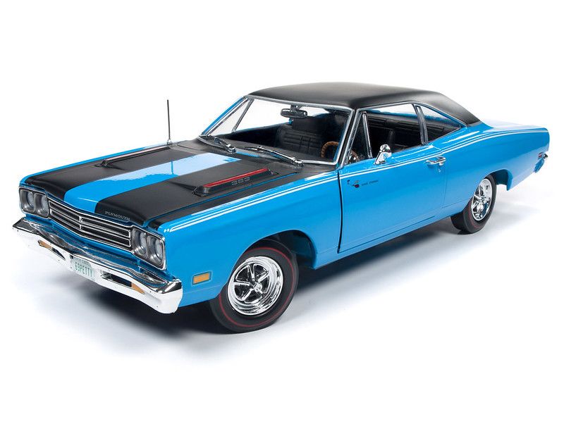 American Muscle 1/18 1969 Plymouth Road Runner Hardtop (Class of 1969) - Petty Blue