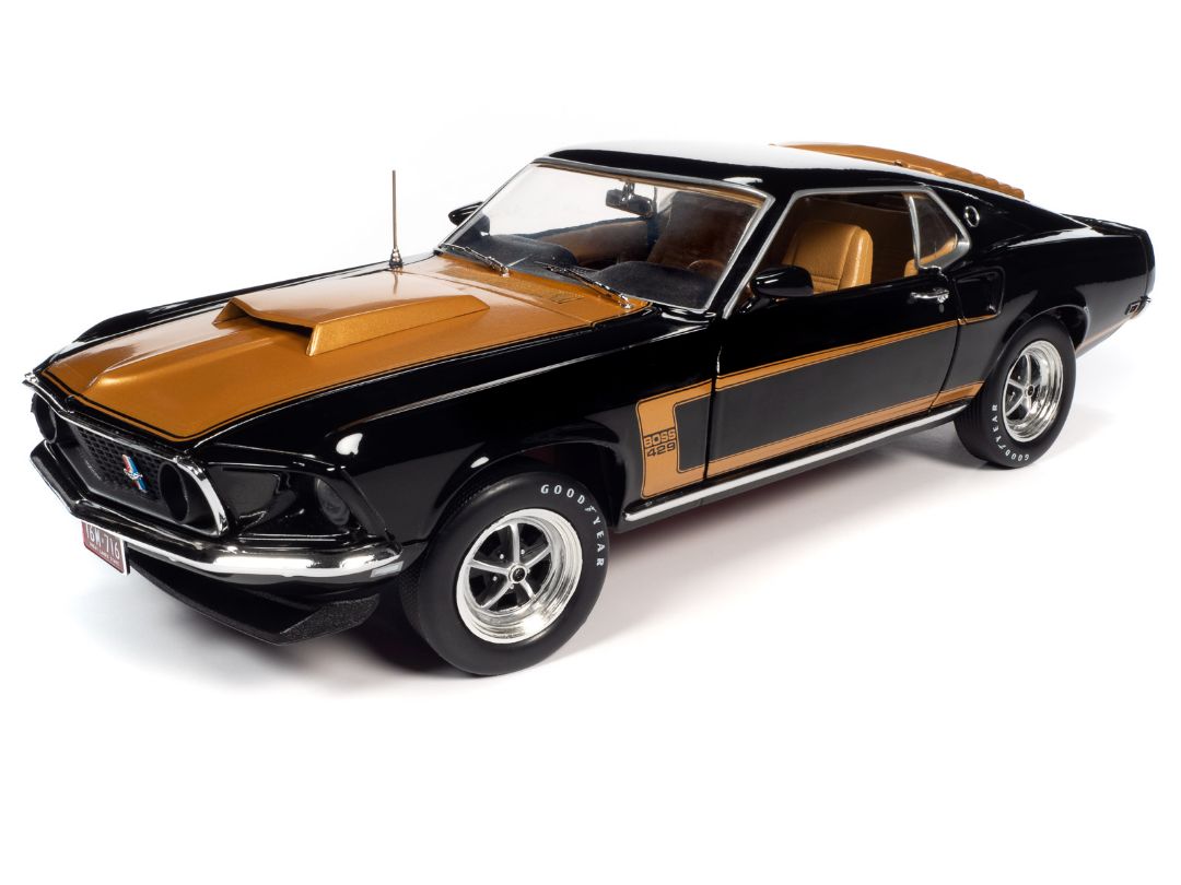 American Muscle 1/18 1969 Ford Mustang Fastback - Raven Black w/Gold