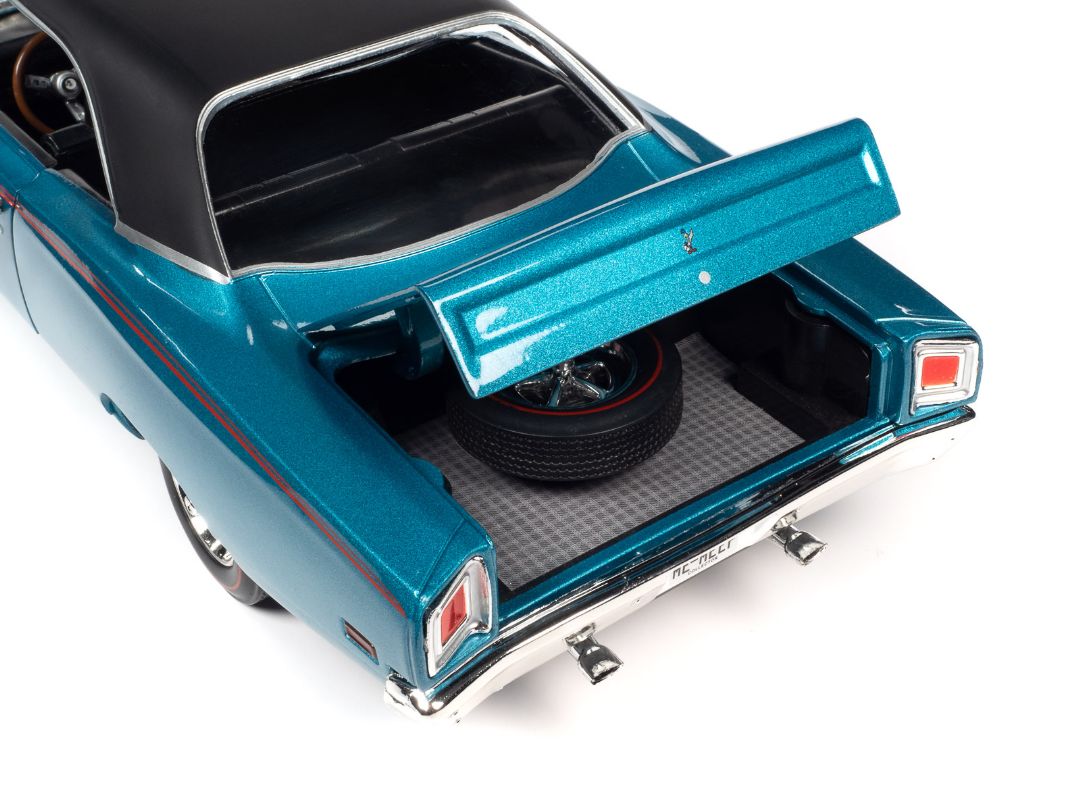 American Muscle 1/18 1969 Plymouth RR Hardtop - Q5 Turquoise