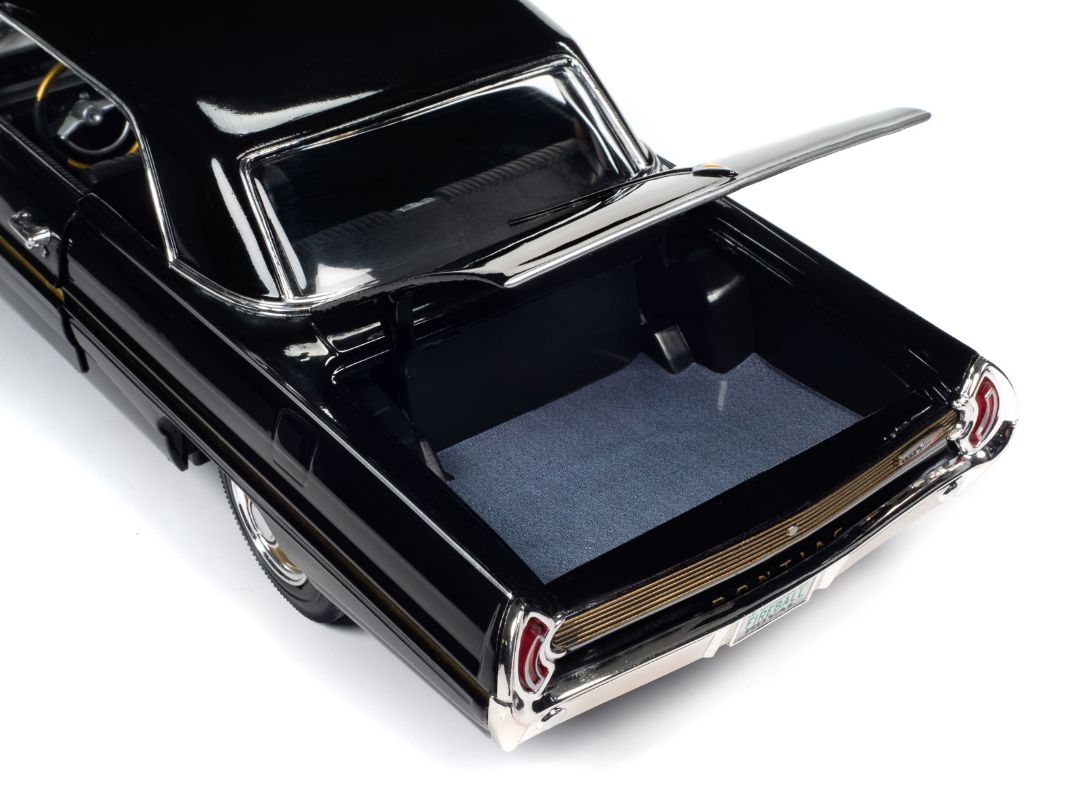 American Muscle 1/18 1962 Pontiac Grand Prix Hardtop - Black