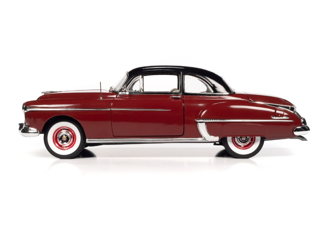 American Muscle 1/18 1950 Oldsmobile 88 Holiday Coupe - Red