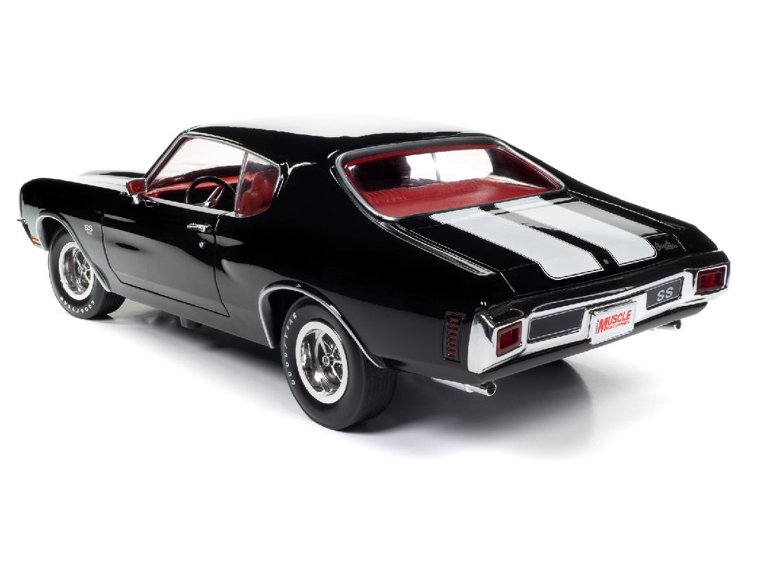 American Muscle 1/18 1970 Chevrolet Chevelle Hardtop-Tuxedo Blk