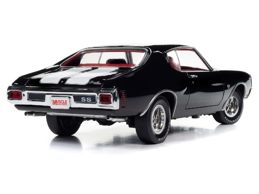 American Muscle 1/18 1970 Chevrolet Chevelle Hardtop-Tuxedo Blk