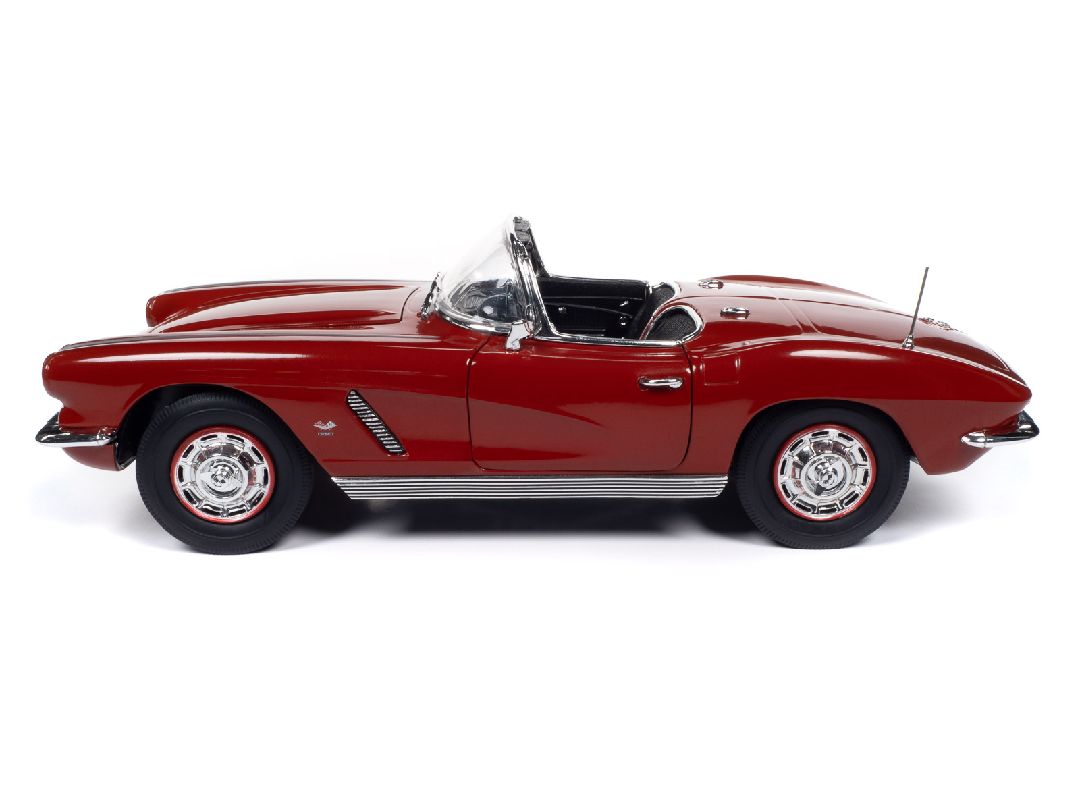 American Muscle 1/18 1962 Chevy Corvette Convertible