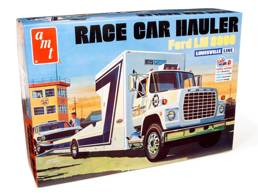 AMT Ford LN 8000 Race Car Hauler 1/25 (Level 3)