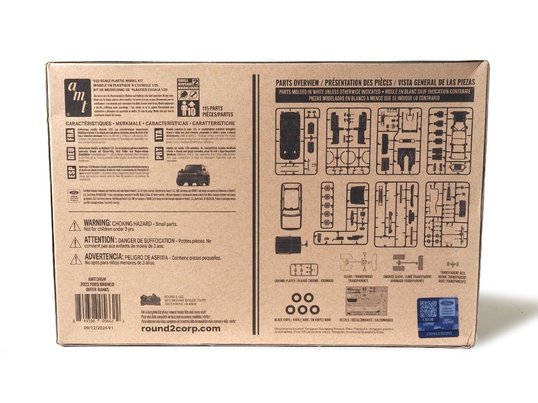 AMT 2023 1/25 Ford Bronco Outer Banks Model Kit (Level 2)