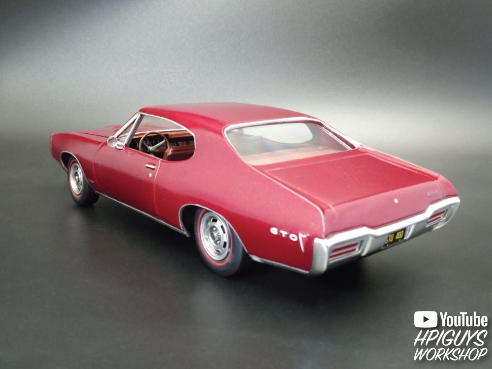 AMT 1/25 1968 Pontiac GTO Hardtop Craftsman Plus Model Kit