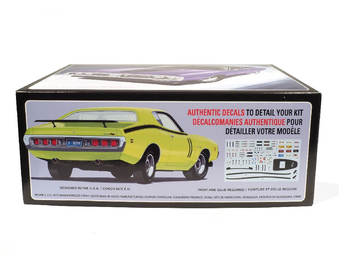 AMT 1/25 1971 Dodge Hemi Charger R/T