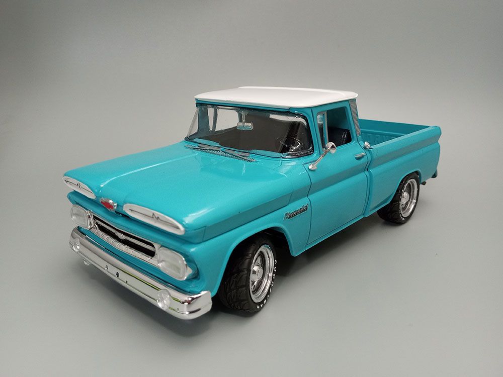 AMT 1/25 1960 Chevy Apache Pickup Street Machine (Level 2)