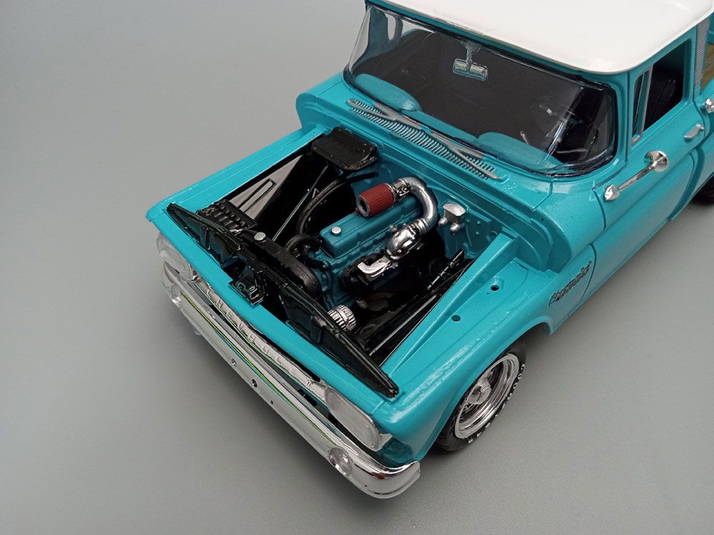 AMT 1/25 1960 Chevy Apache Pickup Street Machine (Level 2)