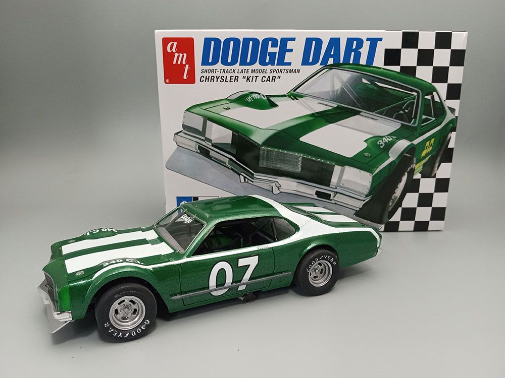 AMT 1/25 Dodge Dart Sportsman Short Track "Kit Car" (Level 2)