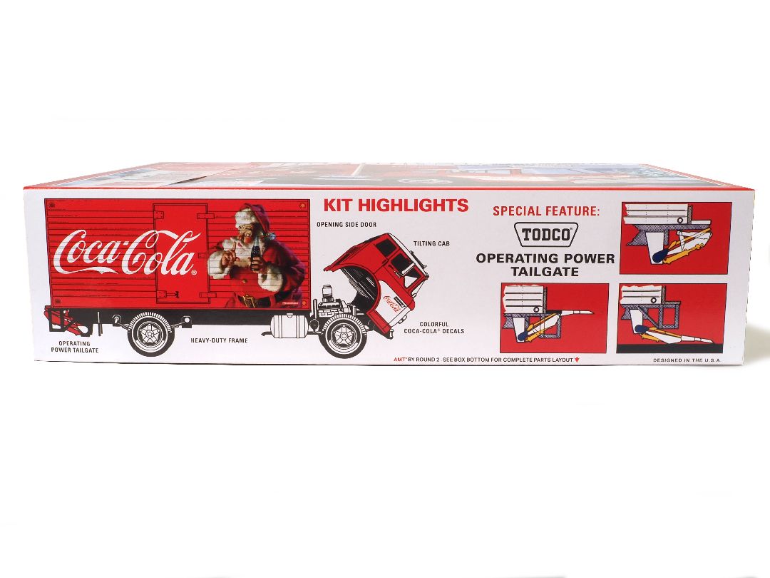 AMT 1/25 Ford C-600 City Holiday Delivery Truck Coca-Cola