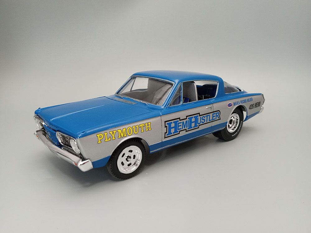 AMT 1/25 1966 Barracuda Funny Car "Hemi Hustler"(Level 2)