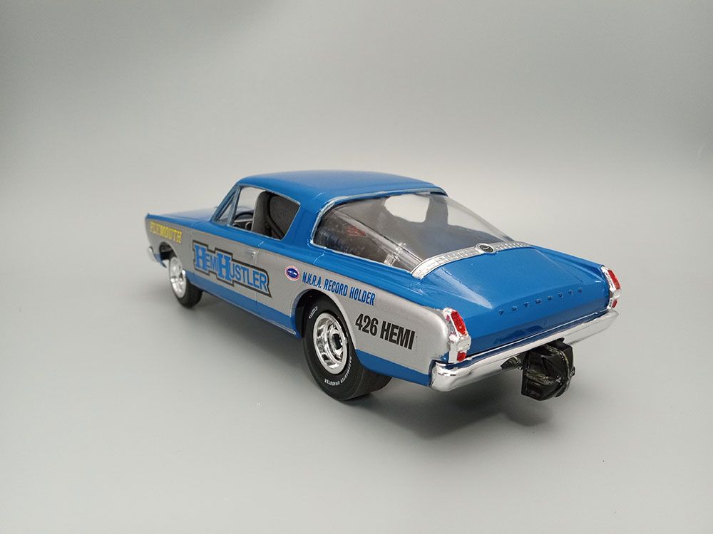 AMT 1/25 1966 Barracuda Funny Car "Hemi Hustler"(Level 2)