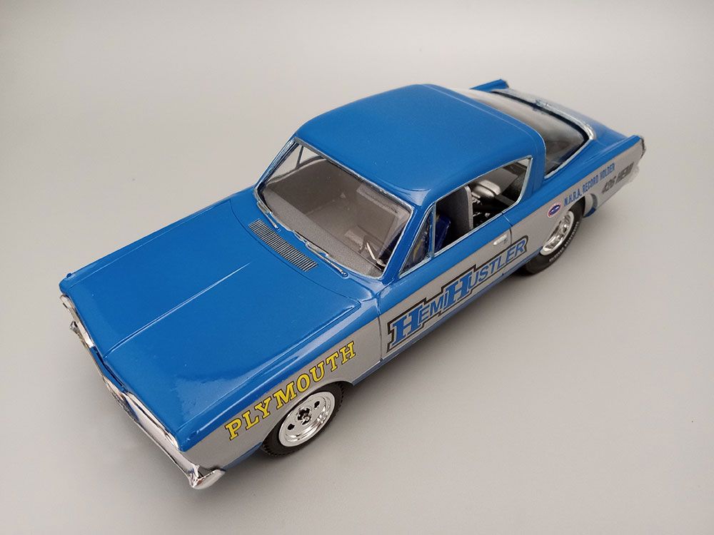 AMT 1/25 1966 Barracuda Funny Car "Hemi Hustler"(Level 2)