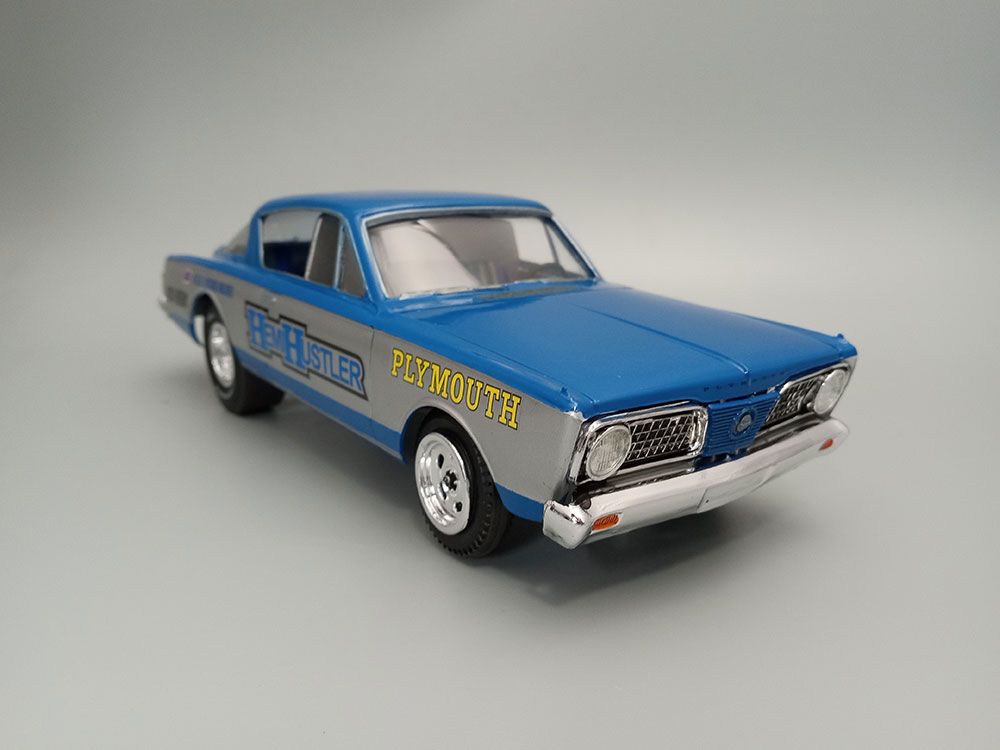 AMT 1/25 1966 Barracuda Funny Car "Hemi Hustler"(Level 2)