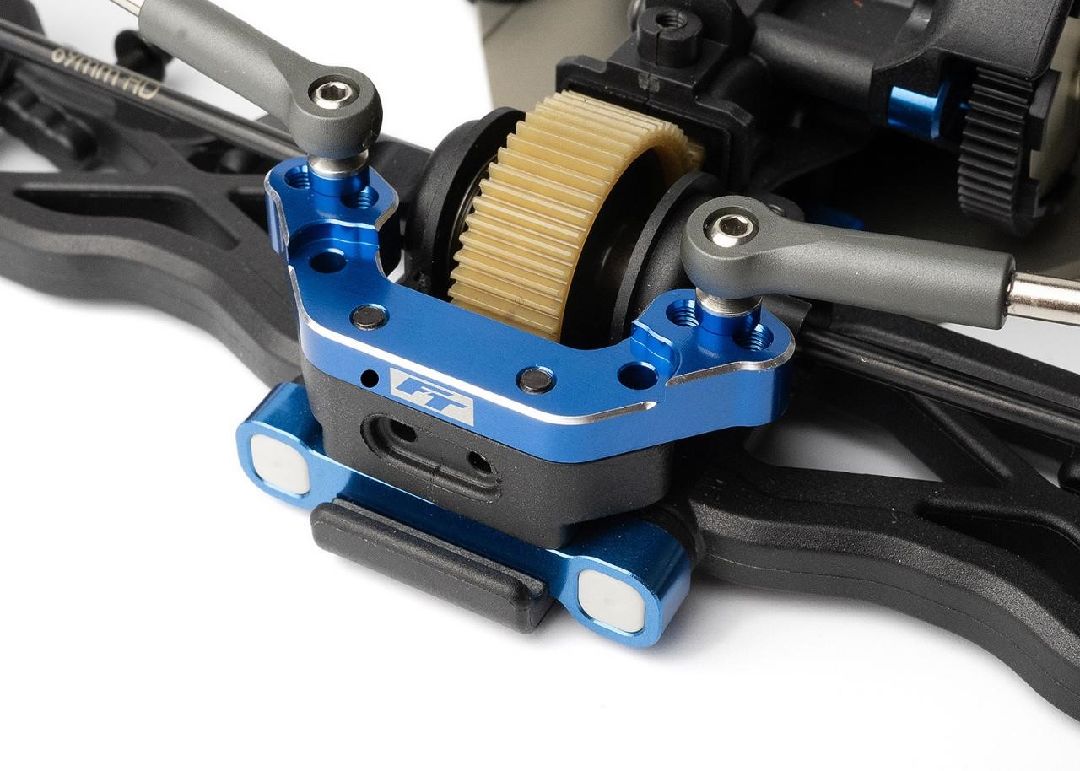 Team Associated RC10B7 FT Ballstud Mount, +2mm, blue aluminum