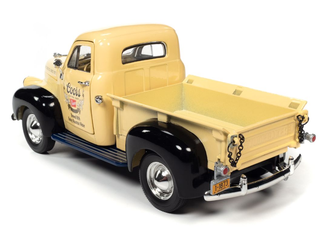 Auto World 1/24 1947 Studebaker Pick-up Truck Coors Pilsner