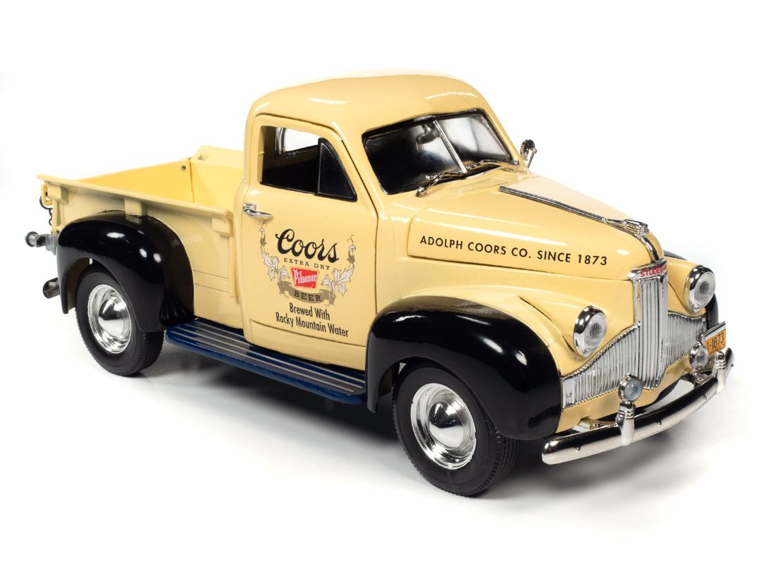 Auto World 1/24 1947 Studebaker Pick-up Truck Coors Pilsner