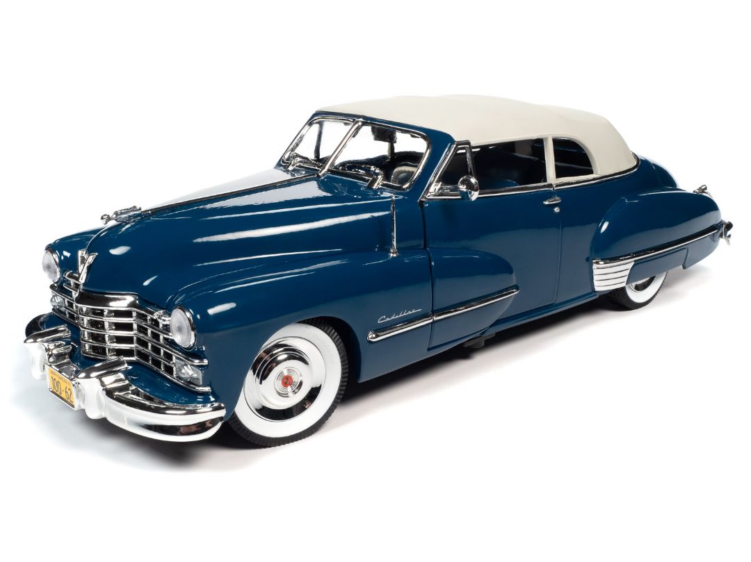 Auto World 1/18 1947 Cadillac Series 62 Soft Top - Blue