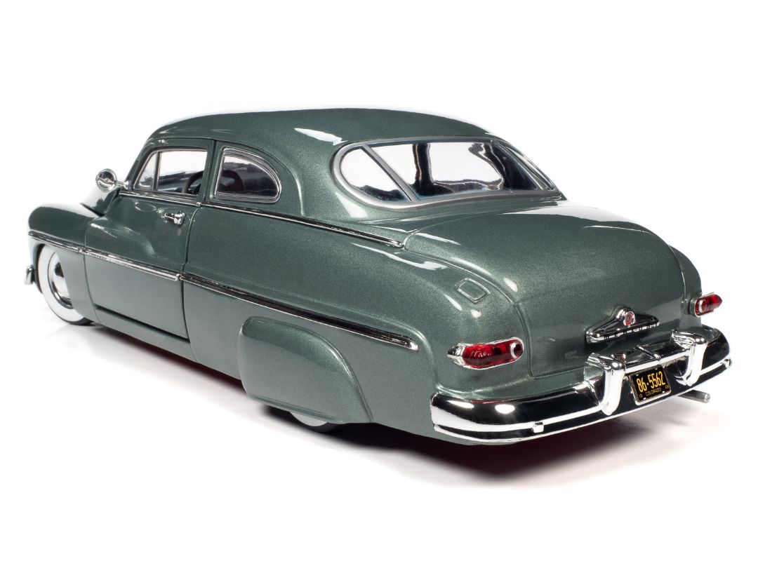 Auto World 1/18 1949 Mercury Eight Coupe - Berwick Green