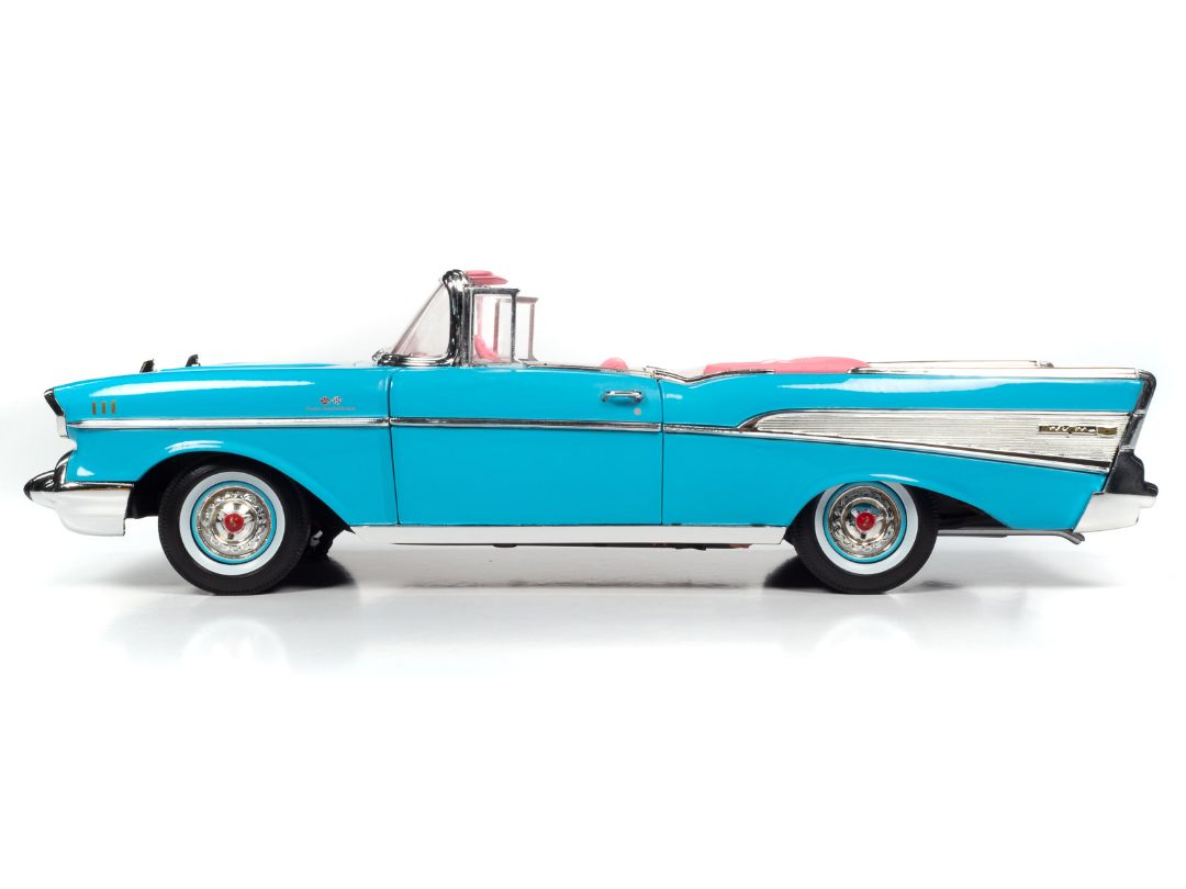 Auto World 1/18 Barbie 1957 Chevy Bel Air - Aqua Blue