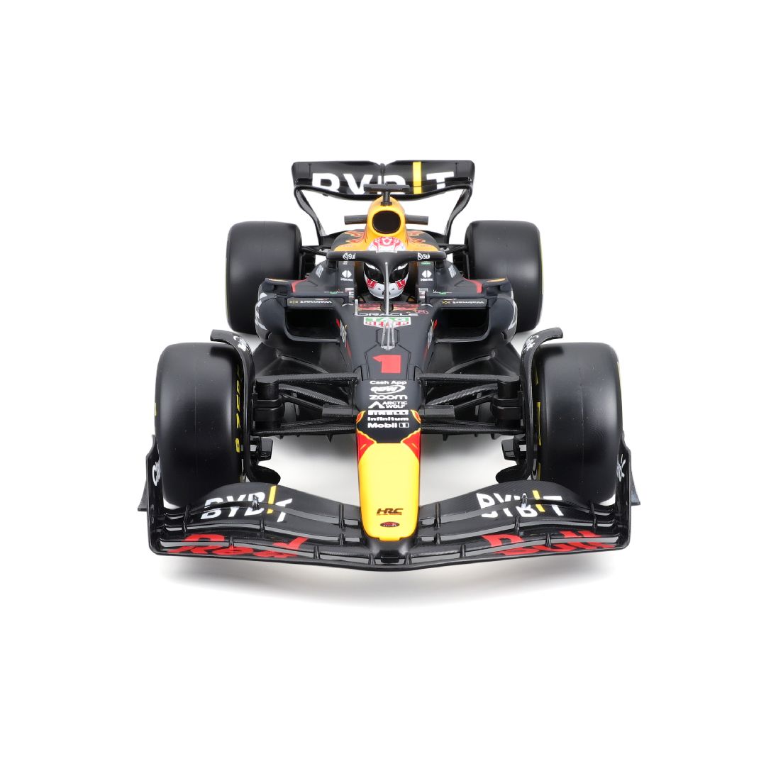 Bburago 1/18 Red Bull RB19 (2023) w/driver (Verstappen #1)