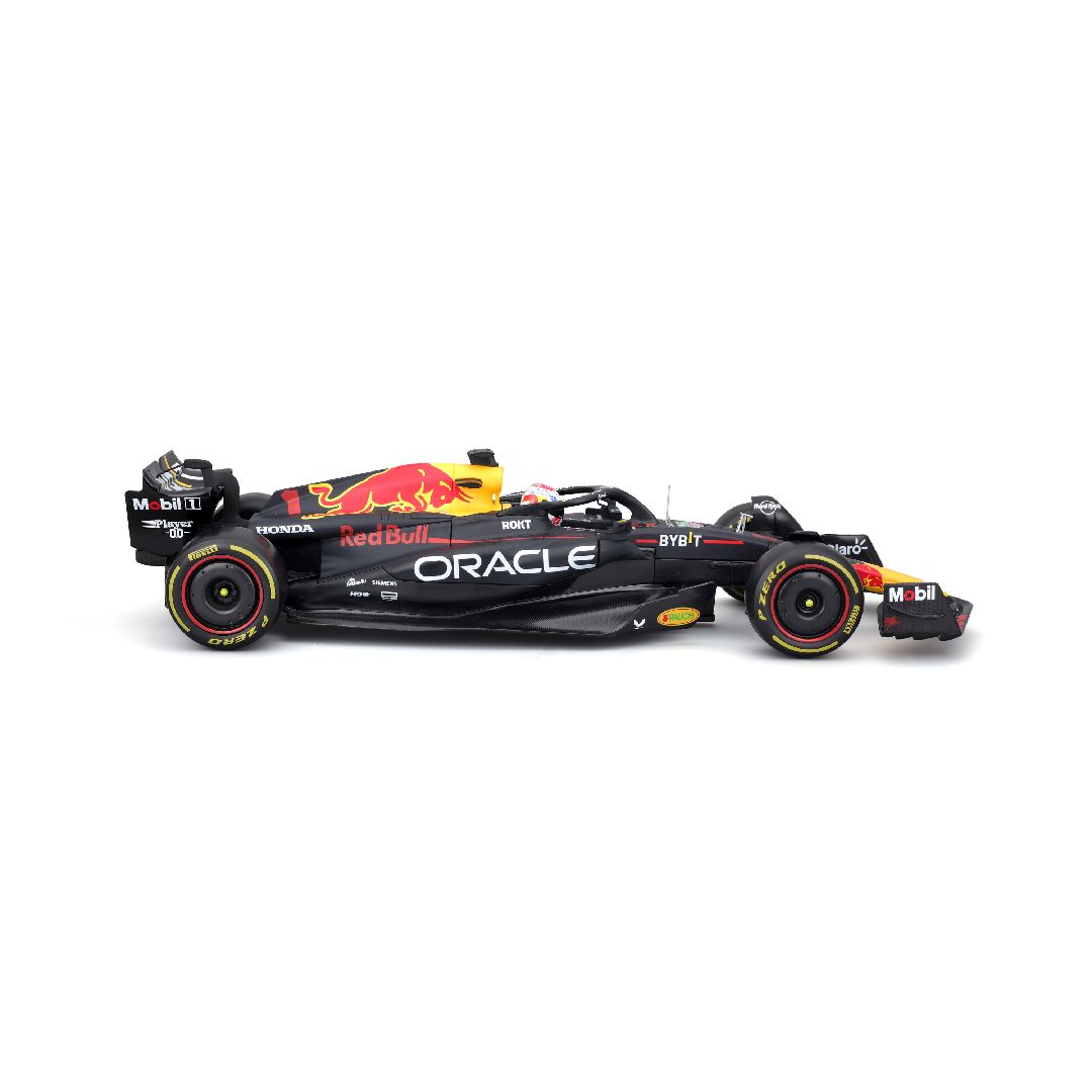 Bburago 1/18 Red Bull RB19 (2023) w/driver (Verstappen #1)