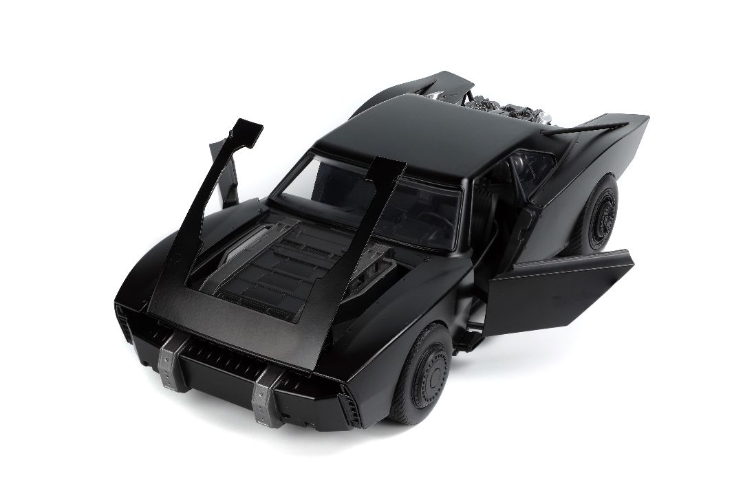 Damage Box - Jada 1/18 "Hollywood Rides" 2022 Batmobile w/Batman