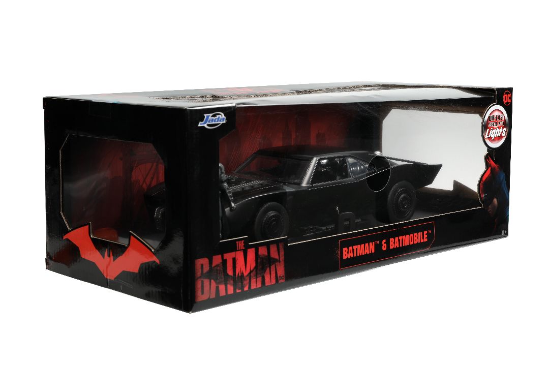 Damage Box - Jada 1/18 "Hollywood Rides" 2022 Batmobile w/Batman