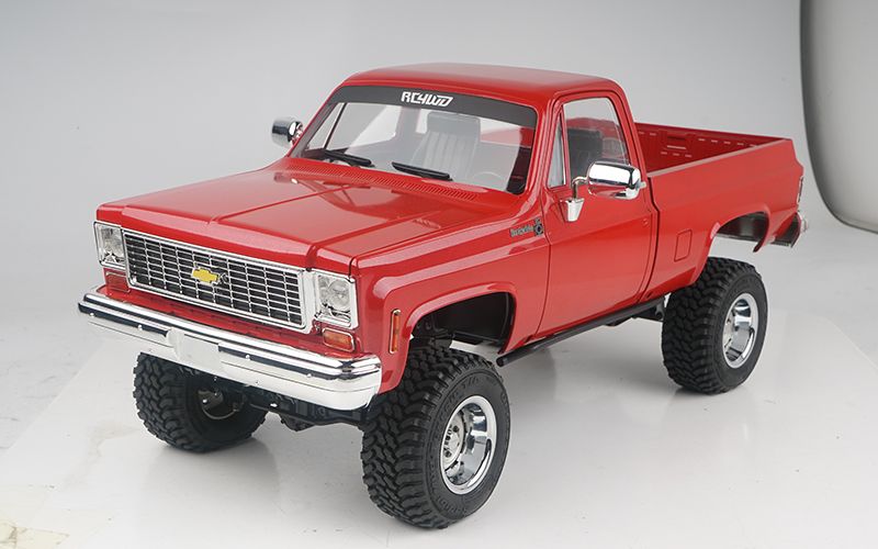 DBOX- RC4WD Trail Finder 2 "LWB" RTR w/Chevry K10 Body (Red)