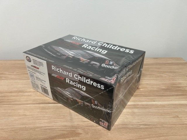 Damaged Box - Salvinos JR 1/24 RCR #3 GM 1988 Monte Carlo