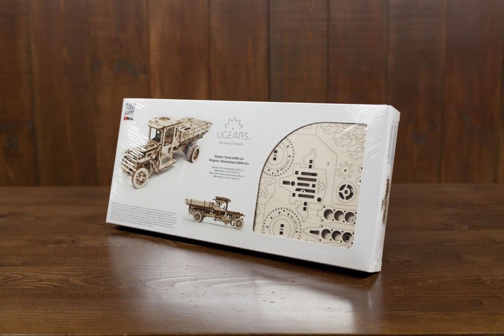 Damaged Box - UGears UGM 11 Truck - 420 pieces (Advanced)