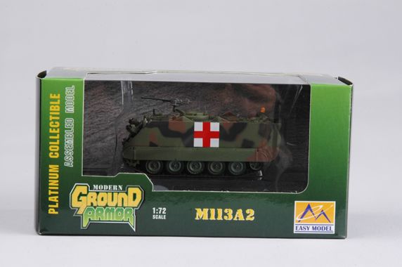 Easy Model 1/72 M113A2 - Red Cross