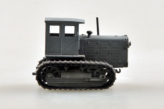 Easy Model 1/72 Russian ChTZ S-65 Tractor with Cab