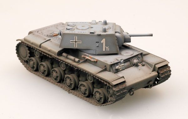 Easy Model 1/72 Captured KV-1 of the 8th Panzer Division