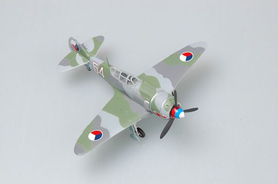 Easy Model 1/72 La-7 "White 64" Czech Air Force