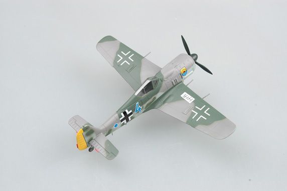 Easy Model 1/72 FW190 A-8 "Blue 4" Commander of 12./JG 5, 1944