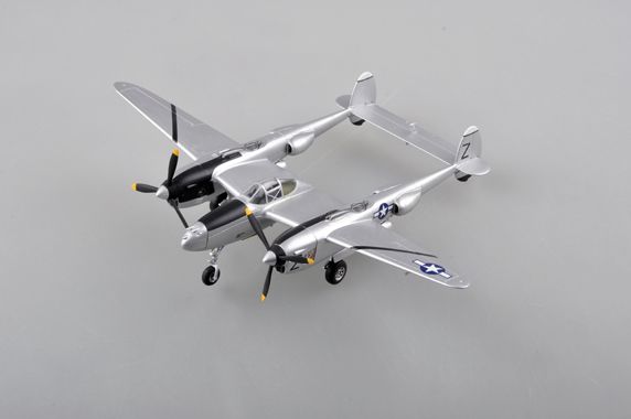 Easy Model 1/72 P-38