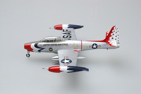 Easy Model 1/72 F-84G USAF Air demo team "THUNDERBIRDS", 1955