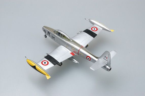 Easy Model 1/72 French Air Force, F-84G-6 (51-9894). 1952