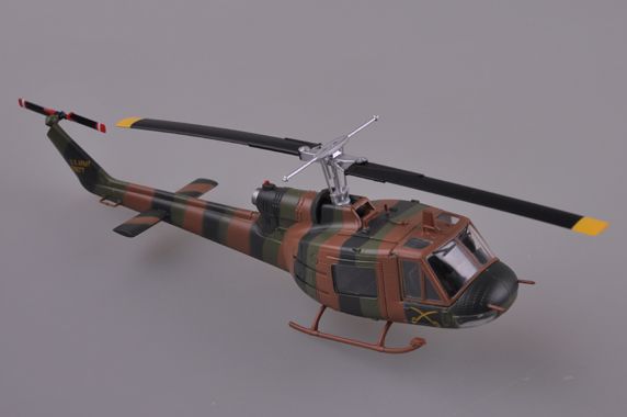 Easy Model 1/72 U.S.Army UH-1B. Utility Tactical Transport Co