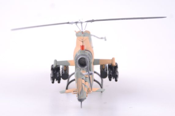 Easy Model 1/72 AH-1s, JSDF