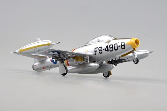 Easy Model 1/72 F-84E, (51-490), 523 FES, Lt. Col. William Bert