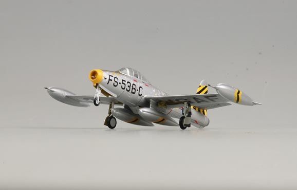 Easy Model 1/72 F84E-25, 8th FBS, Lt. Donald James