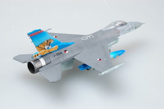 Easy Model 1/72 F-16A J-004 NTAF "TIGER MEET"