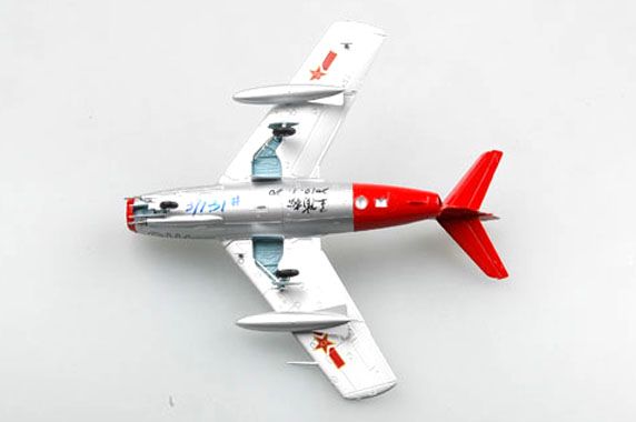 Easy Model 1/72 MiG-15 Chinese Air Force "Red fox"