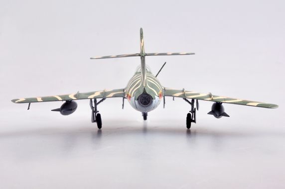 Easy Model 1/72 MiG-15 Chinese Air Force