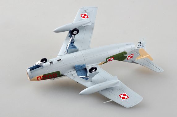 Easy Model 1/72 MiG-15 UTI Polish Air Force