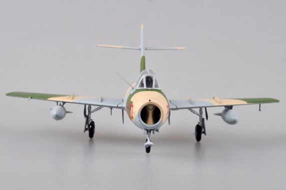 Easy Model 1/72 MiG-15 UTI Polish Air Force